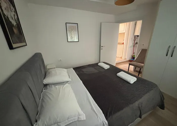 Vacation By Andrea 3* Tirana