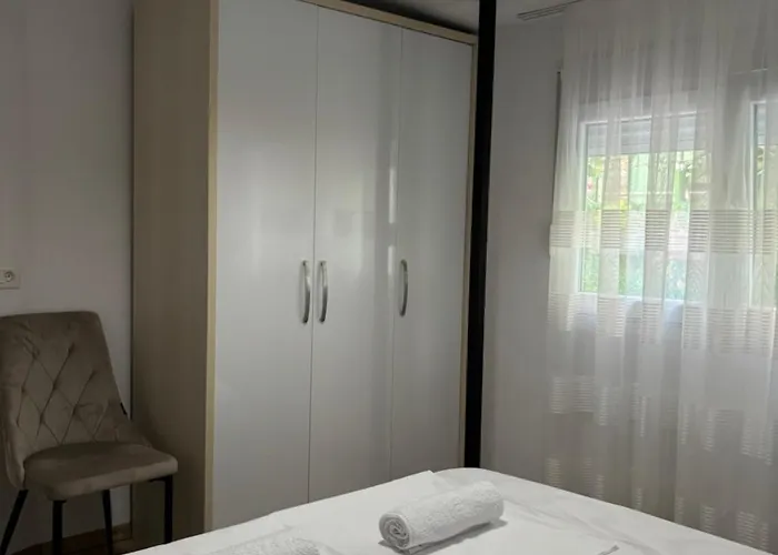 Vacation By Andrea Πανσιόν